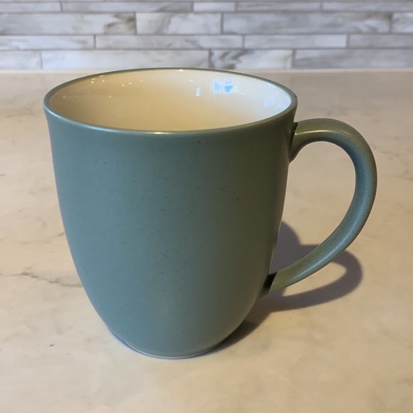 Noritake Colorwave Stoneware 12 oz mugs - set of 4 - Picture 10 of 10